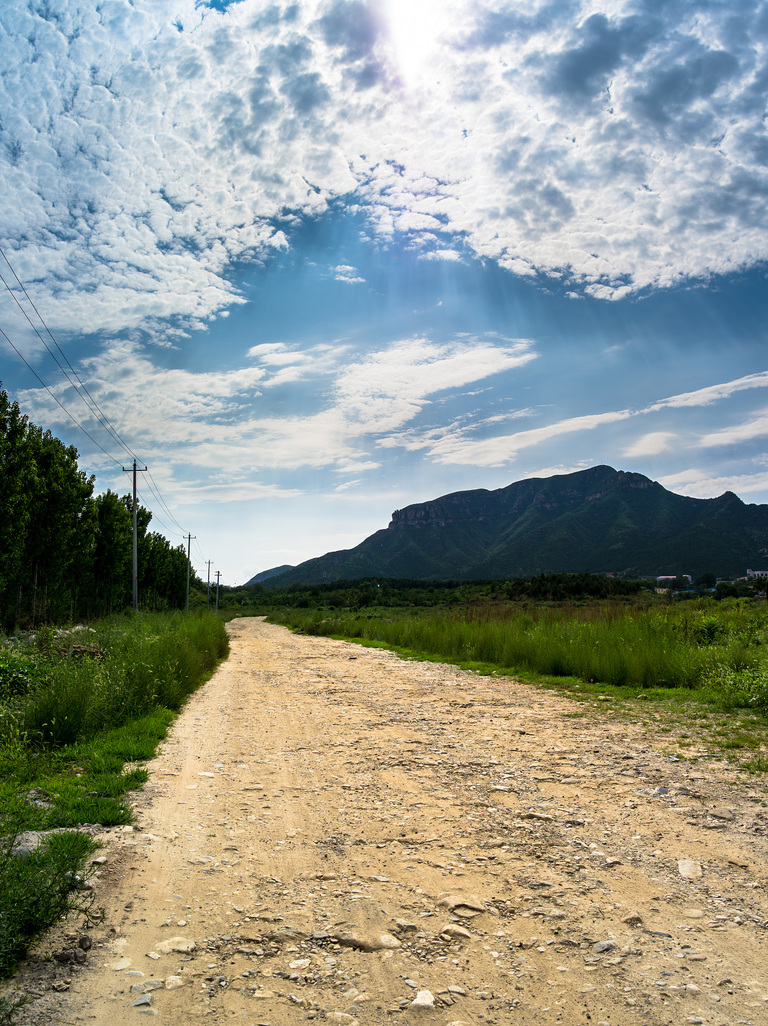 砂石料购销合同模板下载 - 免费实用 - 规范标准