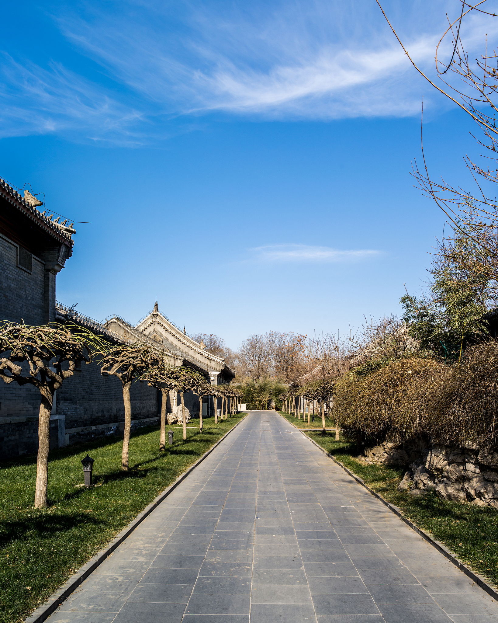 列一个悦榕庄酒店全委托模式收费标准表？