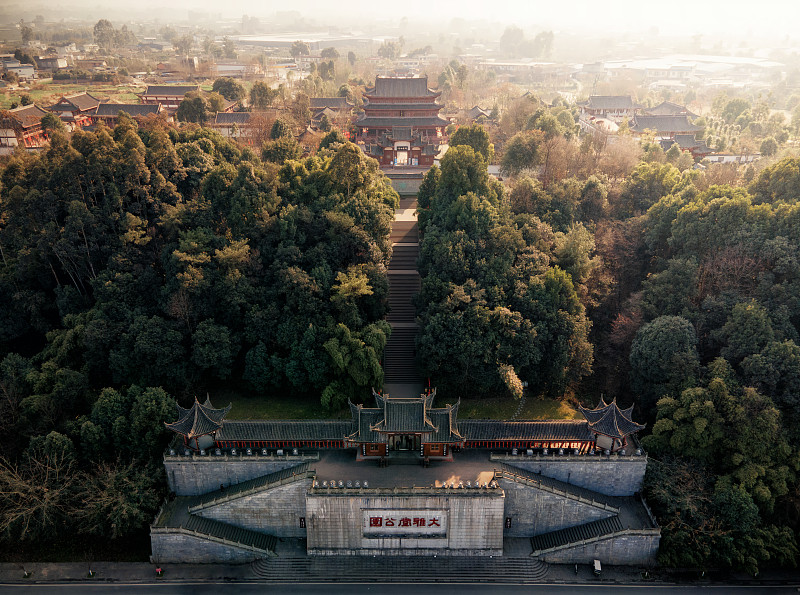 2019眉山科技学校招生简章 - 培养科技人才，成就你的梦想