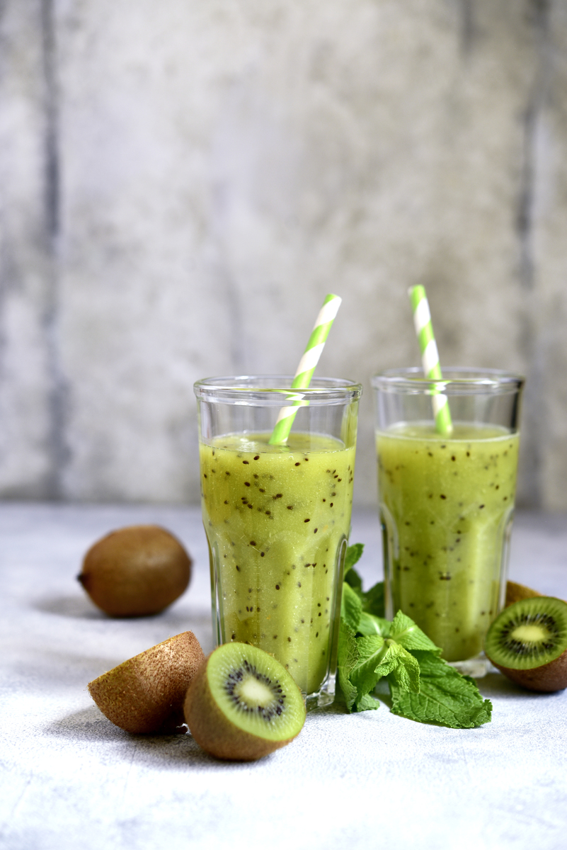 猕猴桃苹果汁的做法_猕猴桃苹果汁怎么做