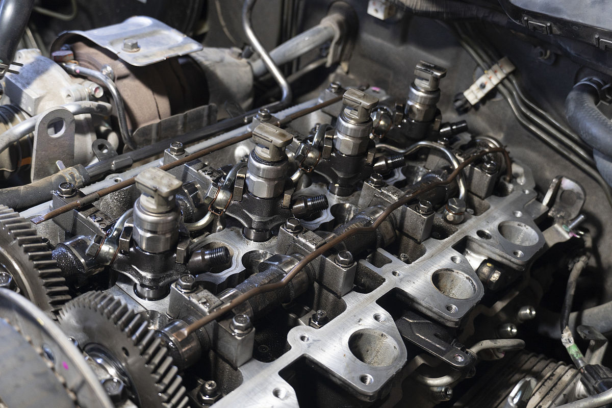 2mm 油嘴放喷，产量与油嘴大小关系