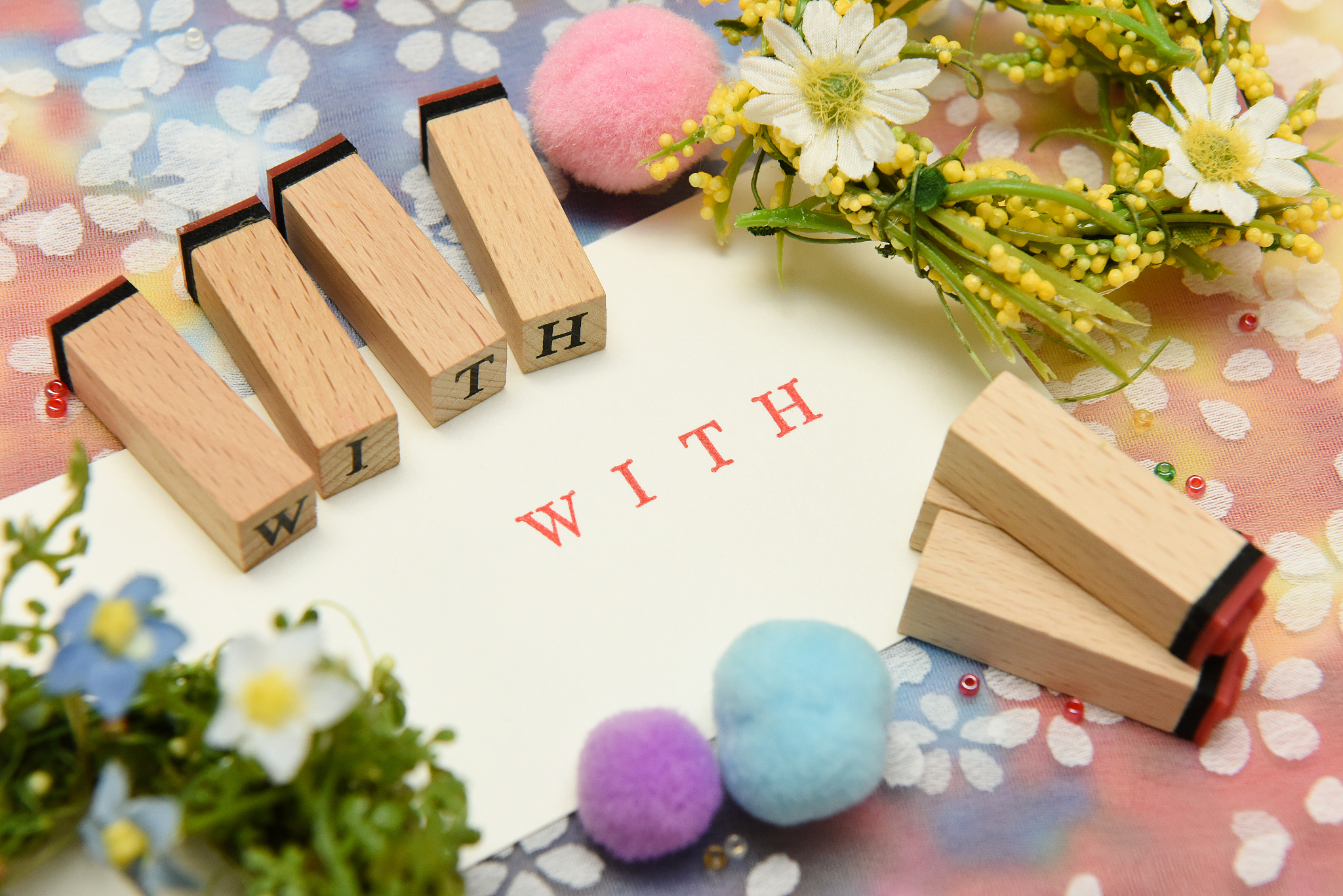 KTAW 字母能组成什么单词？