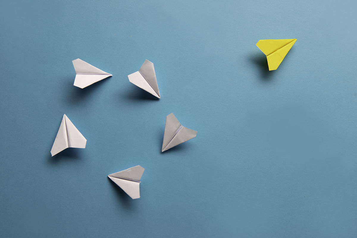 空中之王降临！这纸飞机帅炸了！