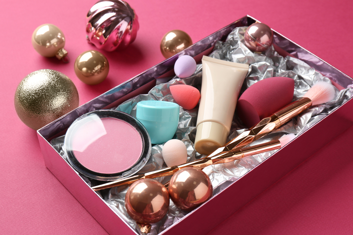M4L: Makeup That Lasts