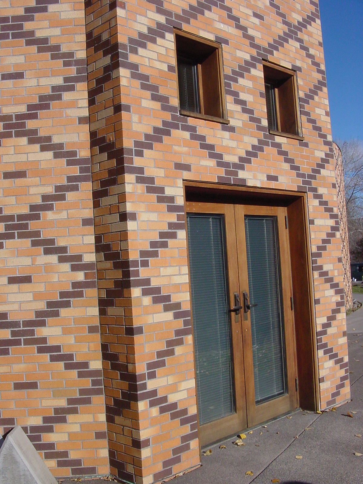 门头装饰用小条砖：美观实用，种类繁多