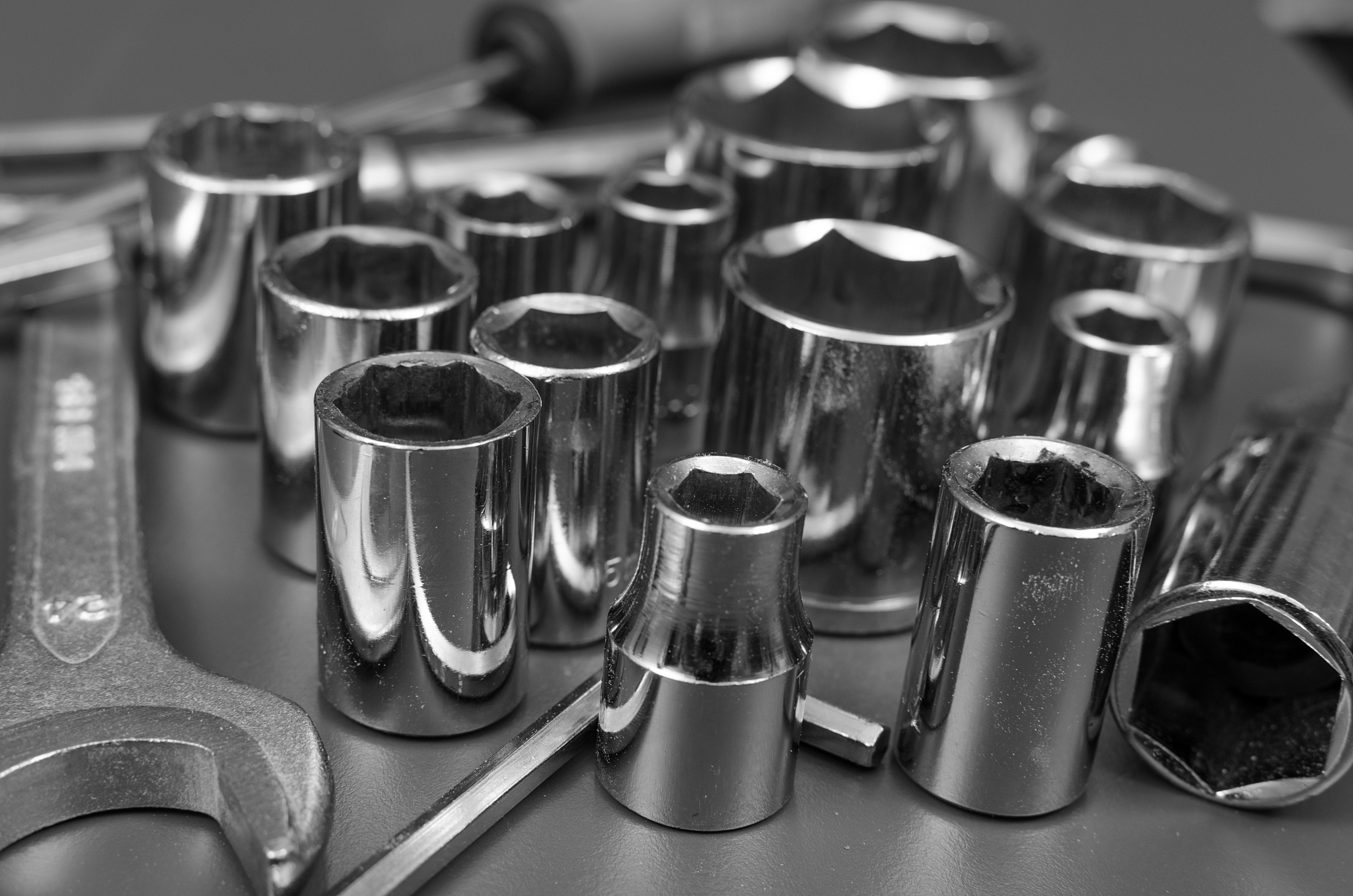 镀锌管烟熏黑清理方法，轻松去除污渍！