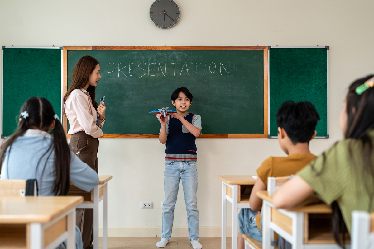 教师比赛激烈角逐，精彩纷呈！