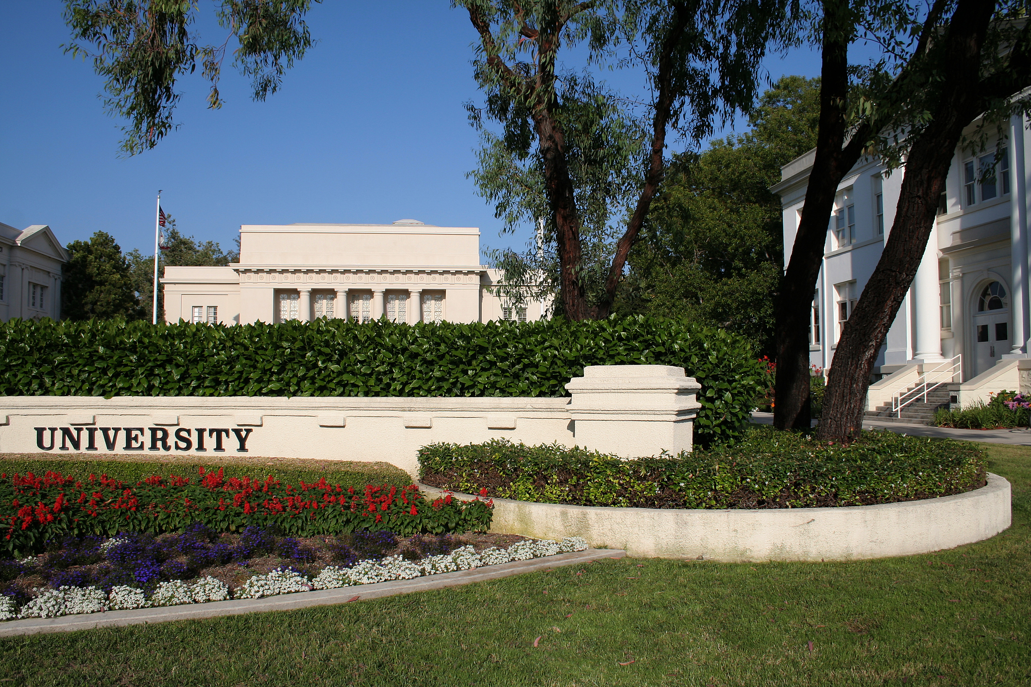 generic university campus