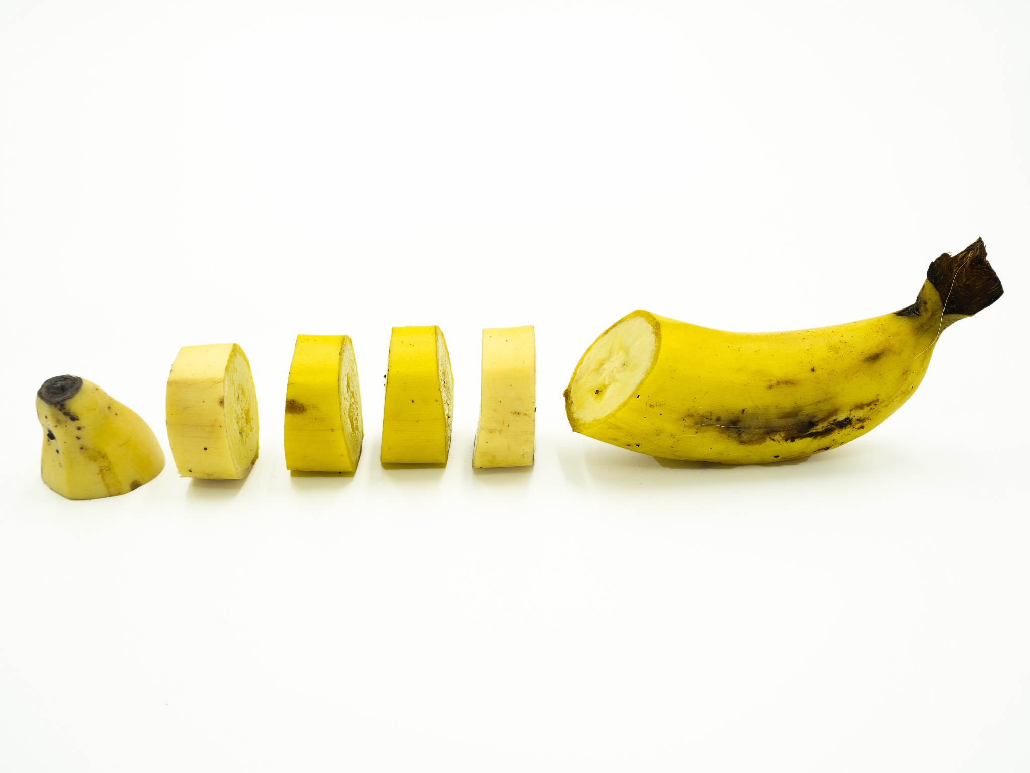 香蕉的营养价值和健康益处 - 增强免疫力、补充能量、促进消化