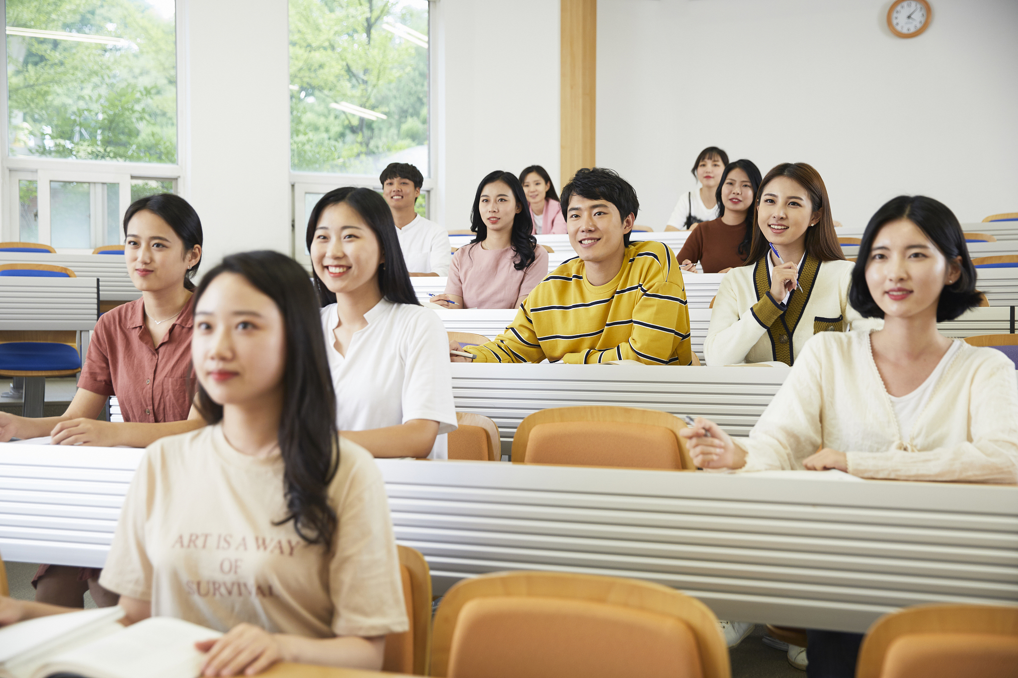 大学小组成员相处问题：如何处理一个不友善的男生？