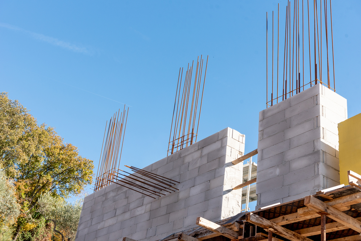 建筑工程抗震性能的研究与优化的摘要