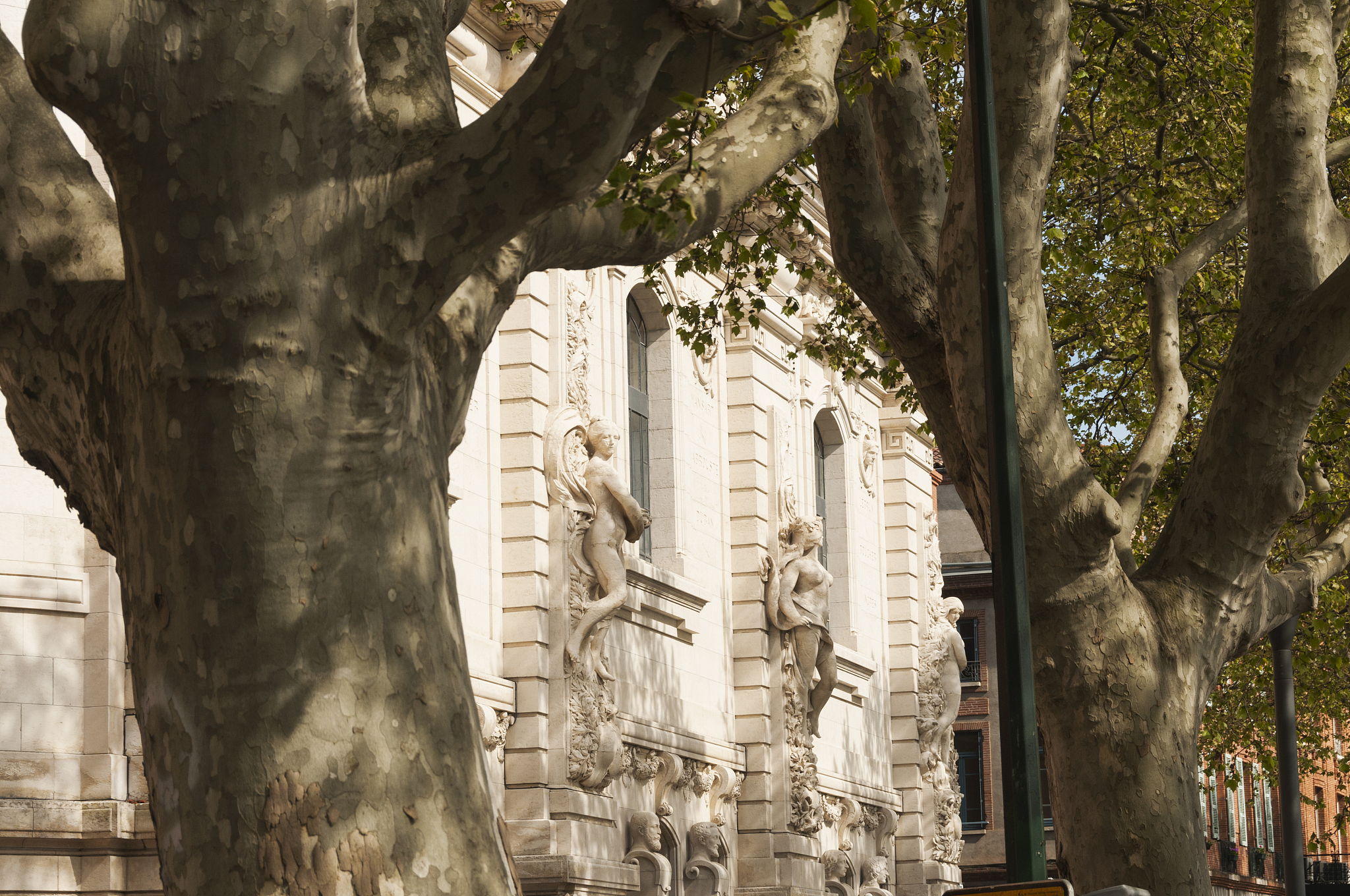 云南工艺美术学校2019年五年制大专招生简章 - 培养你的艺术梦想