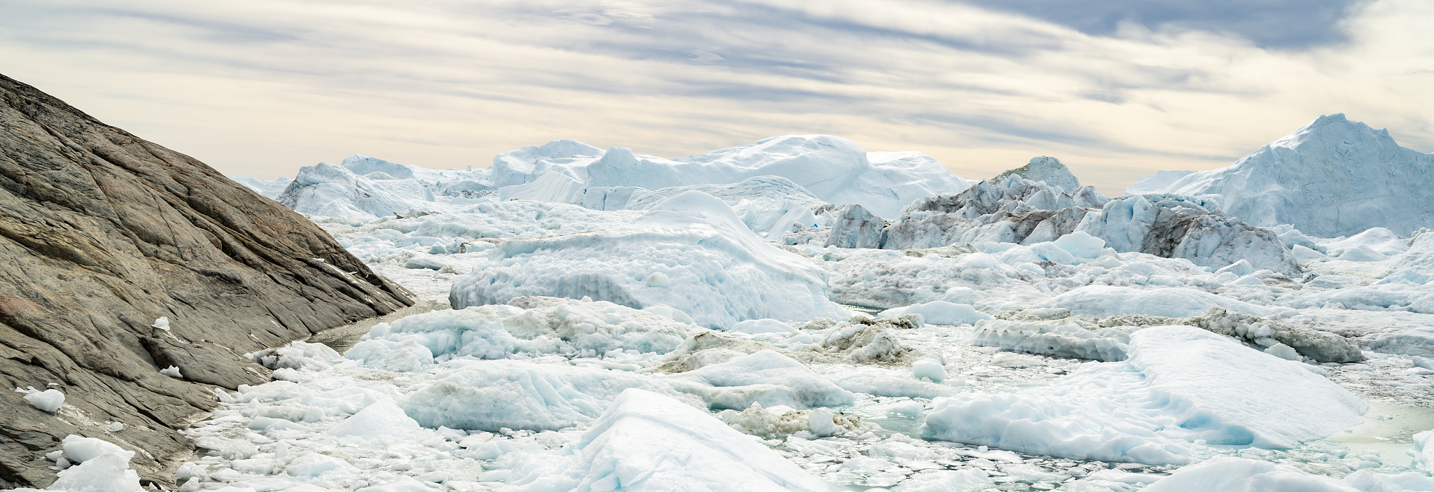 iceberg aerial drone image- giant icebergs on greenland - climat