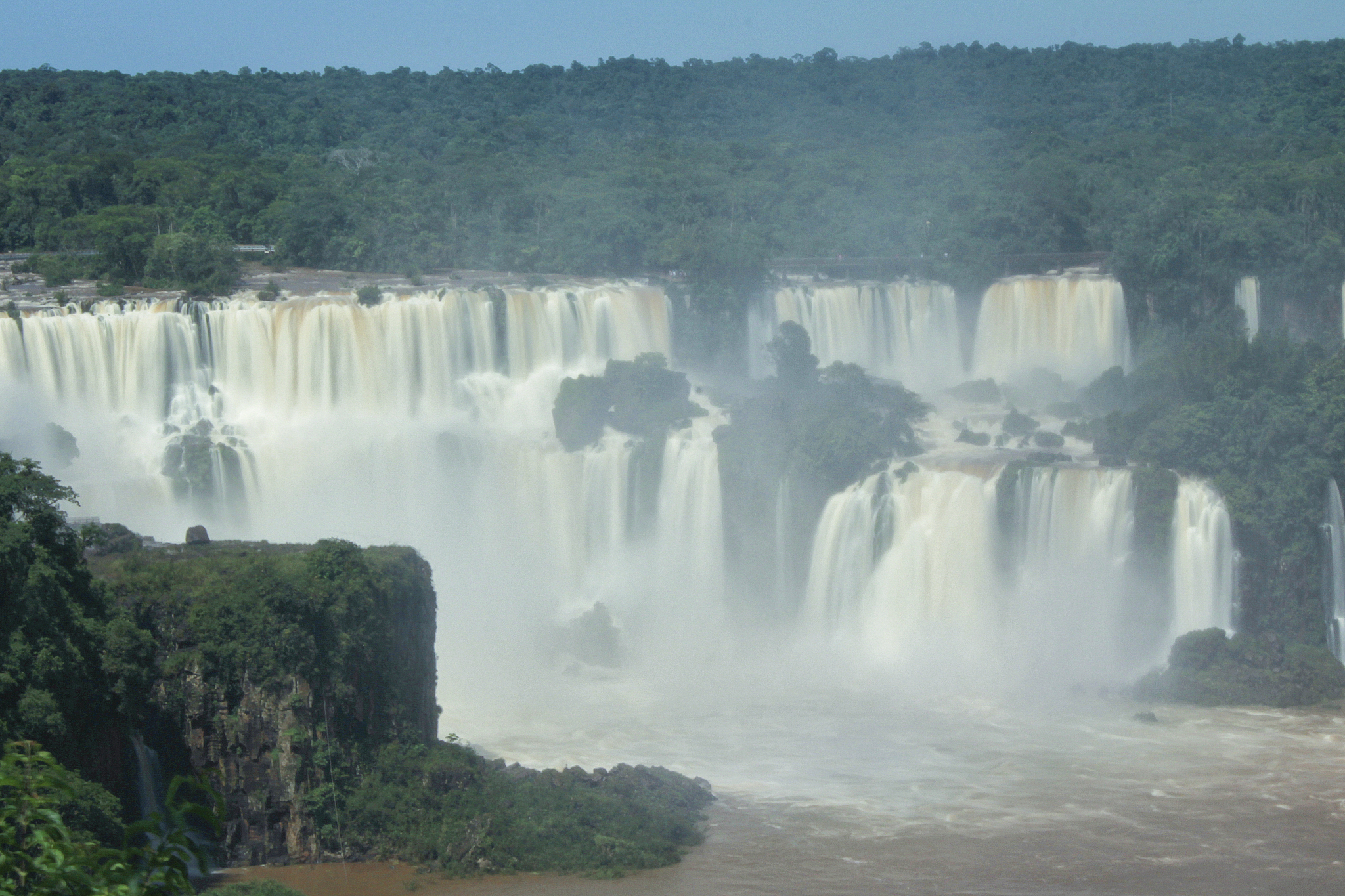 七字诗：山河壮丽，瀑布飞流