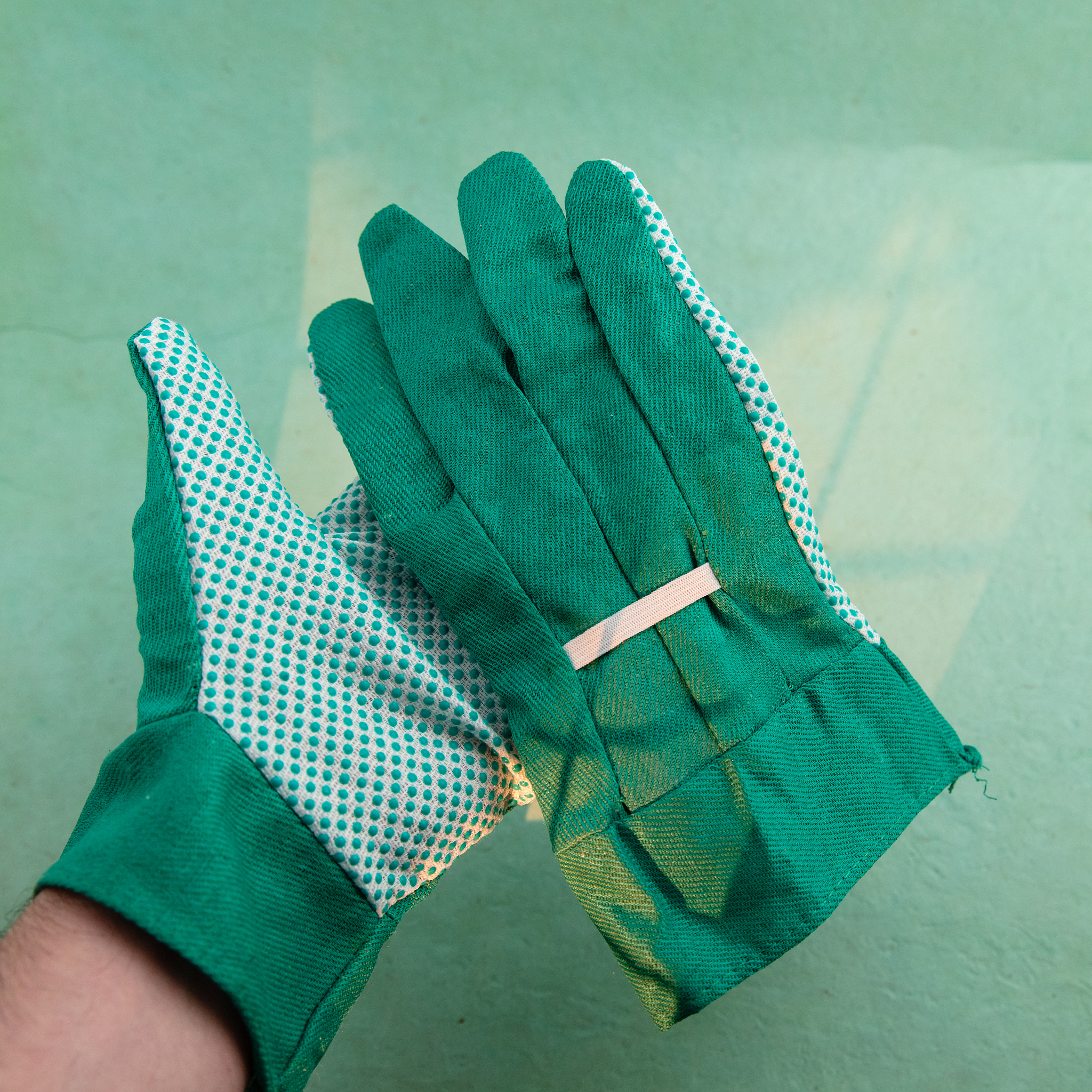 garden gloves