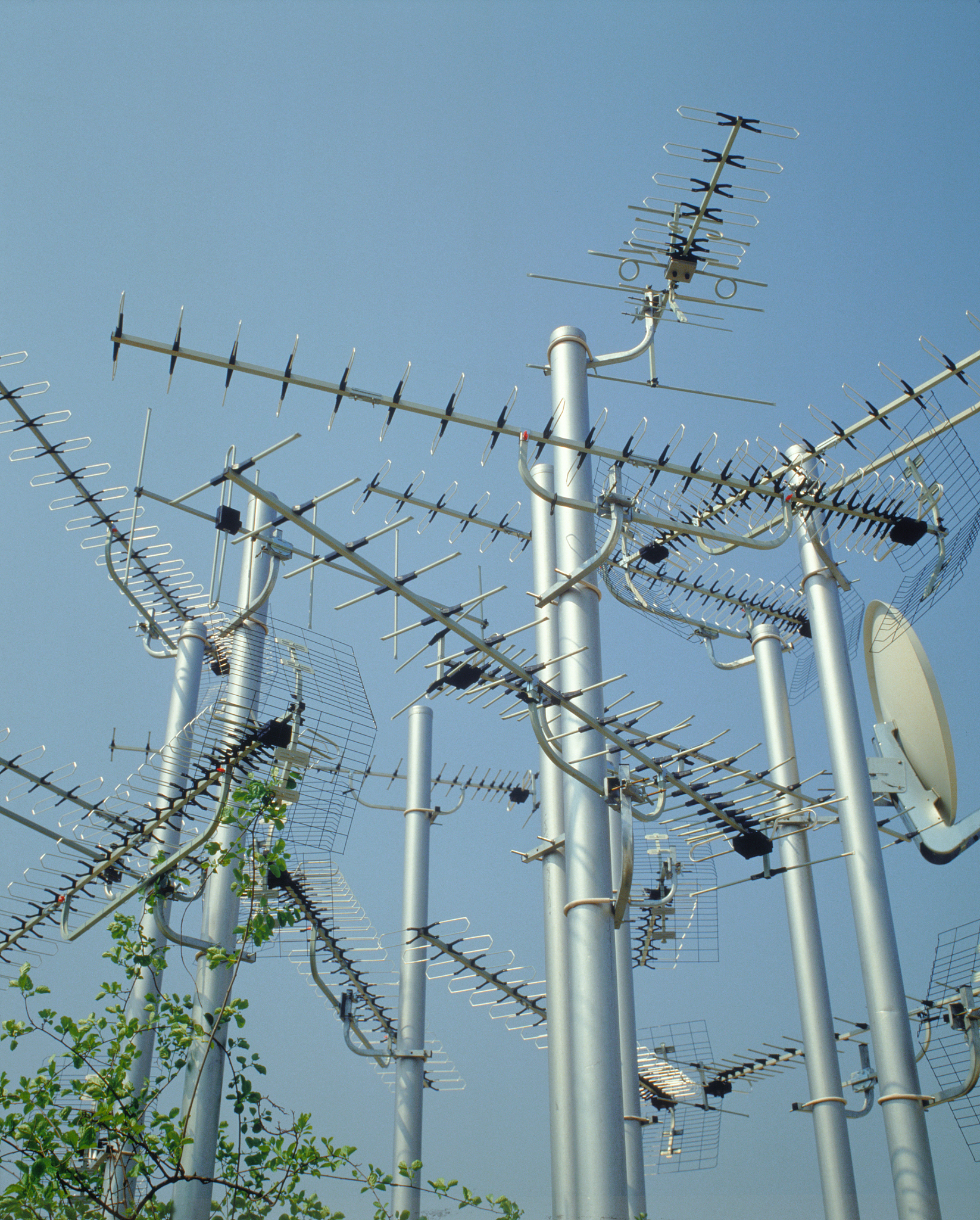 2020年出版的通信技术类中国文献推荐