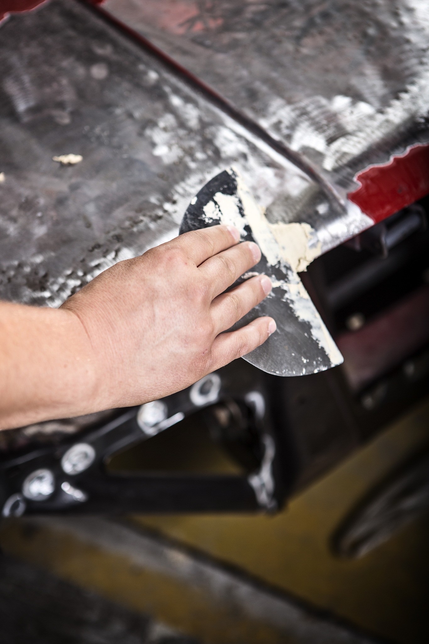 初中毕业读成都汽修学校是读的中职还是大专