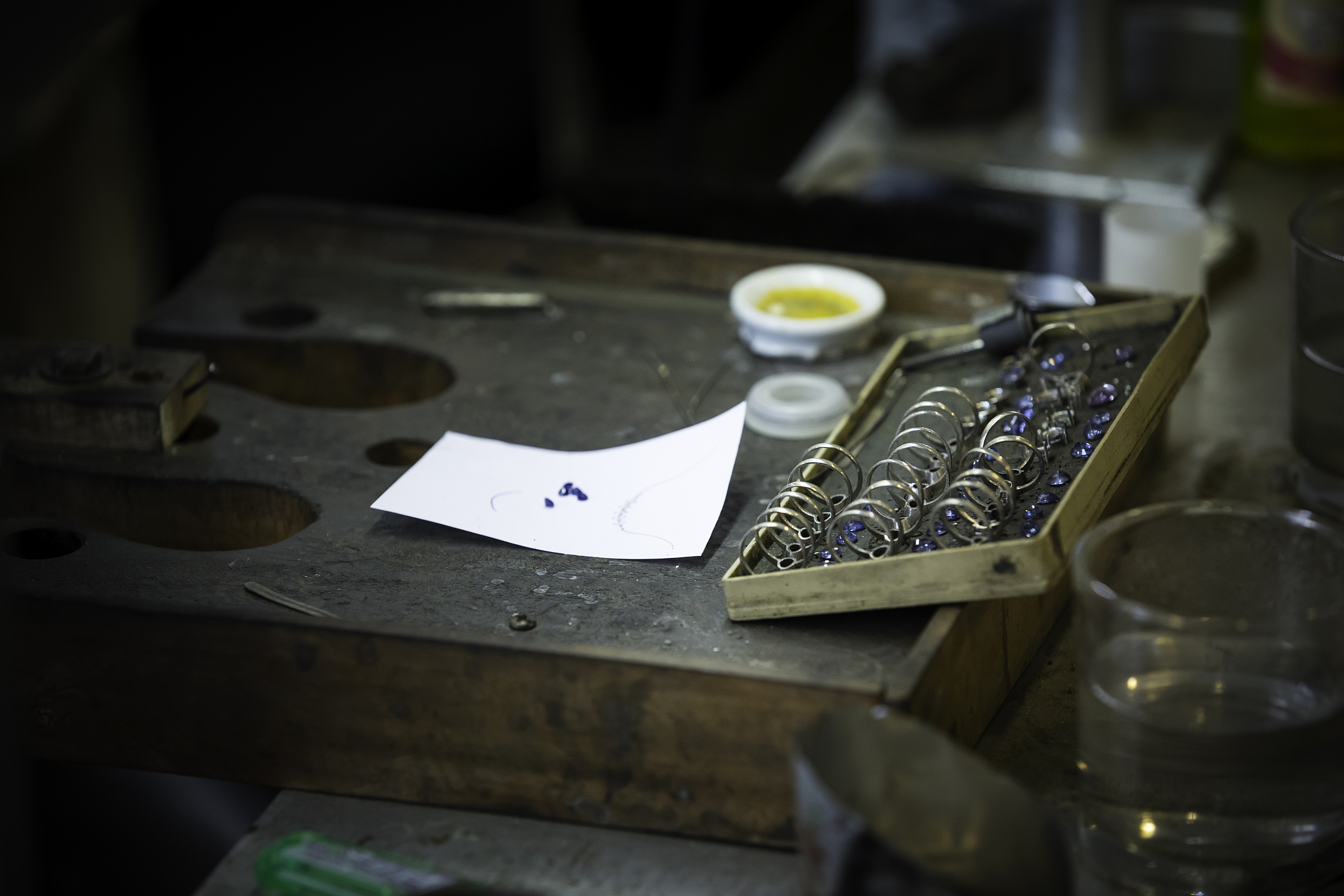 贵州省内贸学校适合女生的专业有哪些