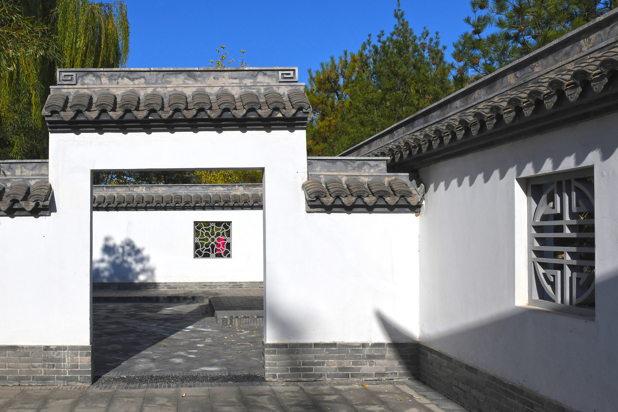 中式建筑特点：自然、平衡、传统、独特