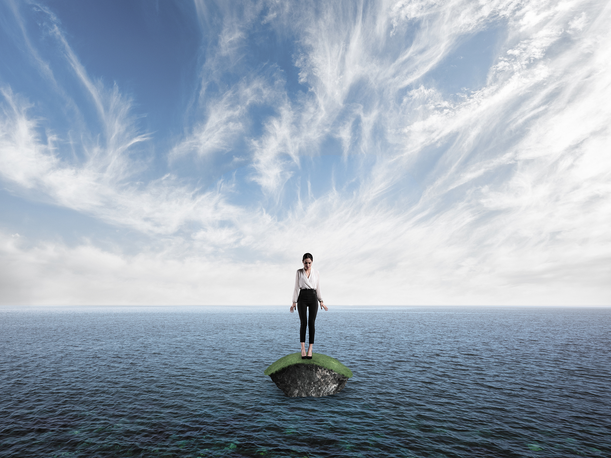 写篇标题为旅游让我找到了自己的内心宁静 的1200字文章并重新取个小红书爆文标题