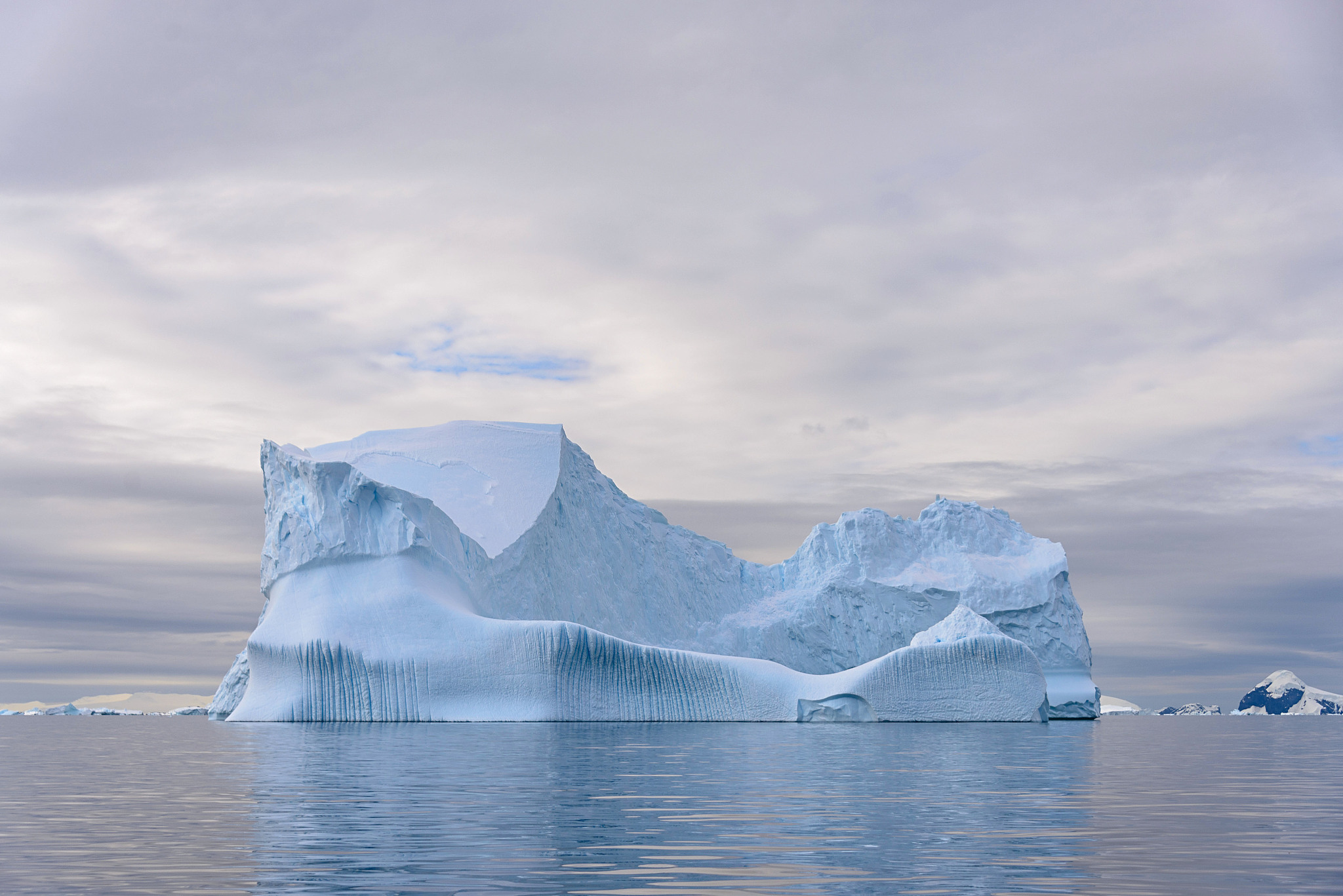 beautiful antarctiс seascape with iceberg