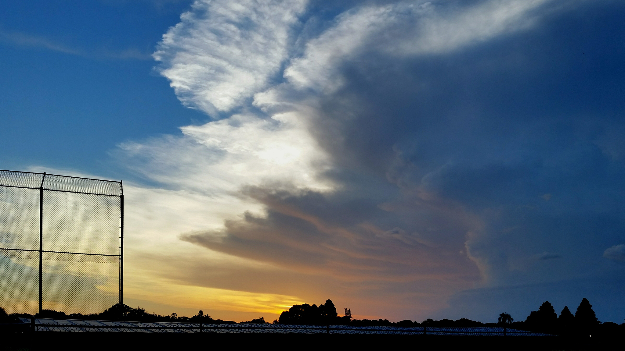 信息化改造工程项目的项目施工环境评估字数不少于2