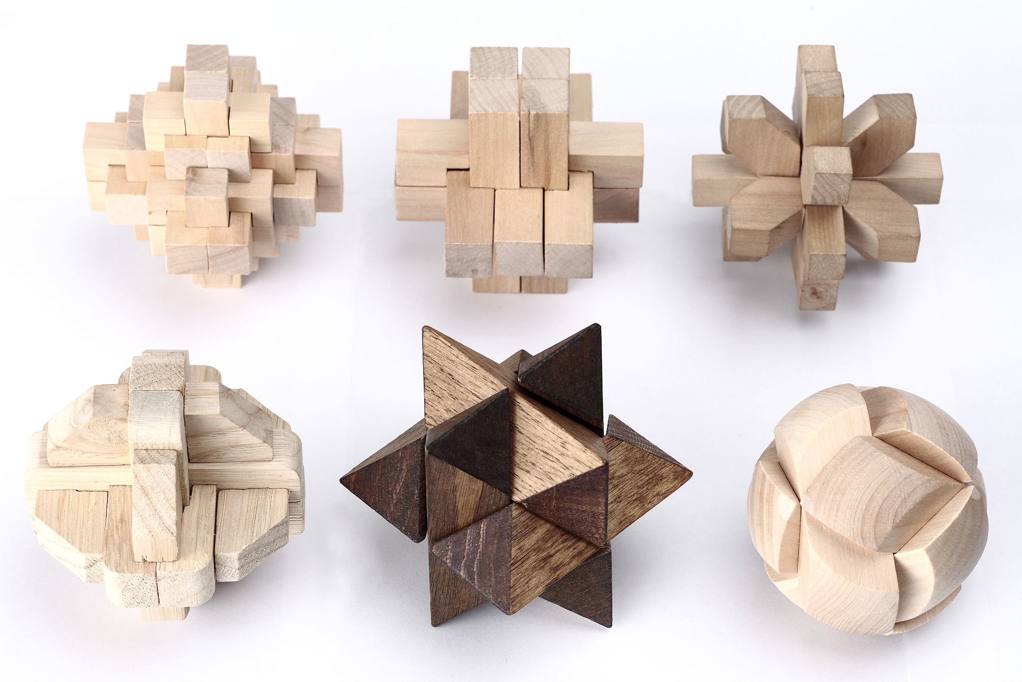 YJ魔方是哪里的牌子