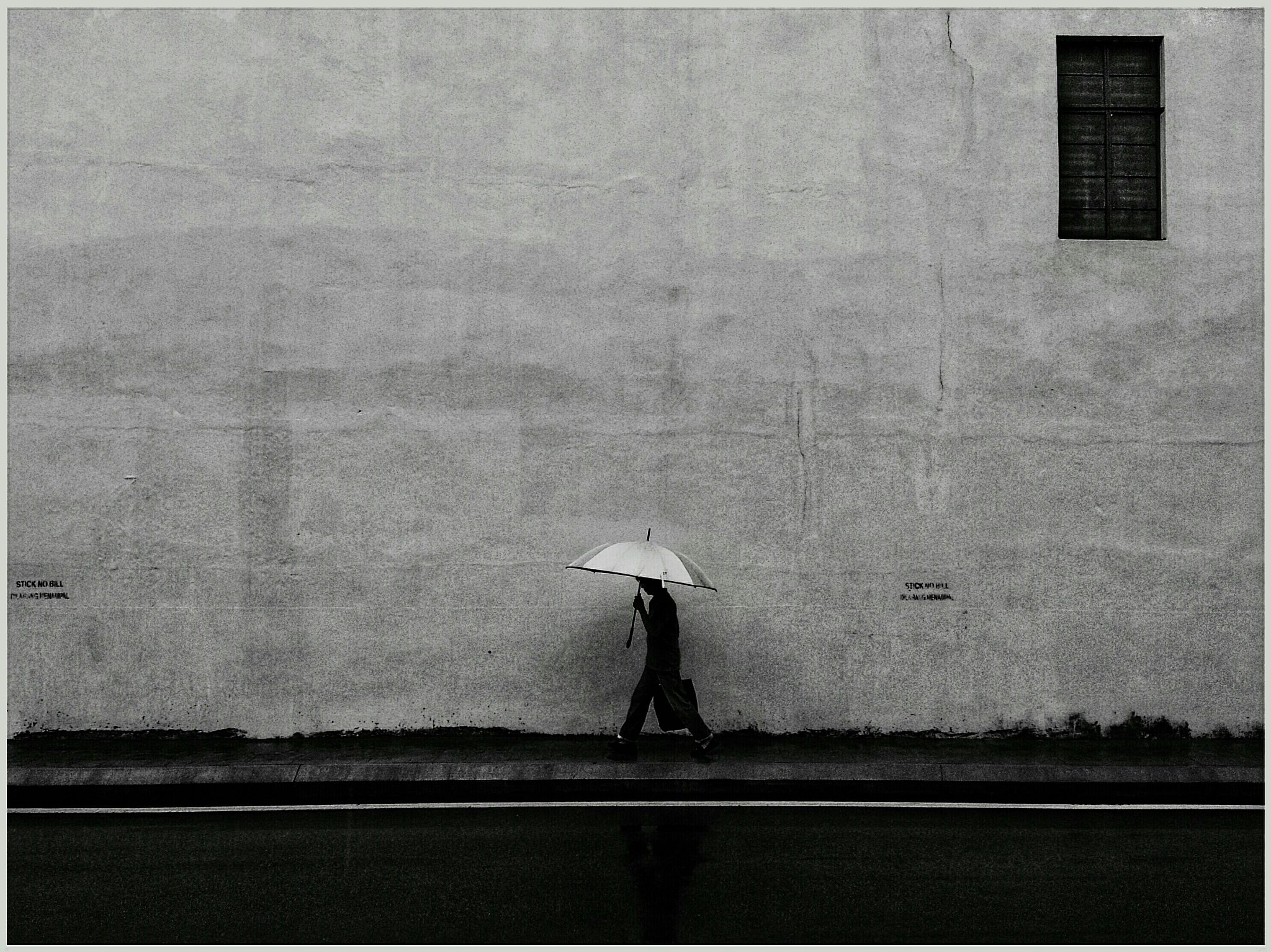 生命宝贵，请不要放弃！寻求帮助，你并不孤单。