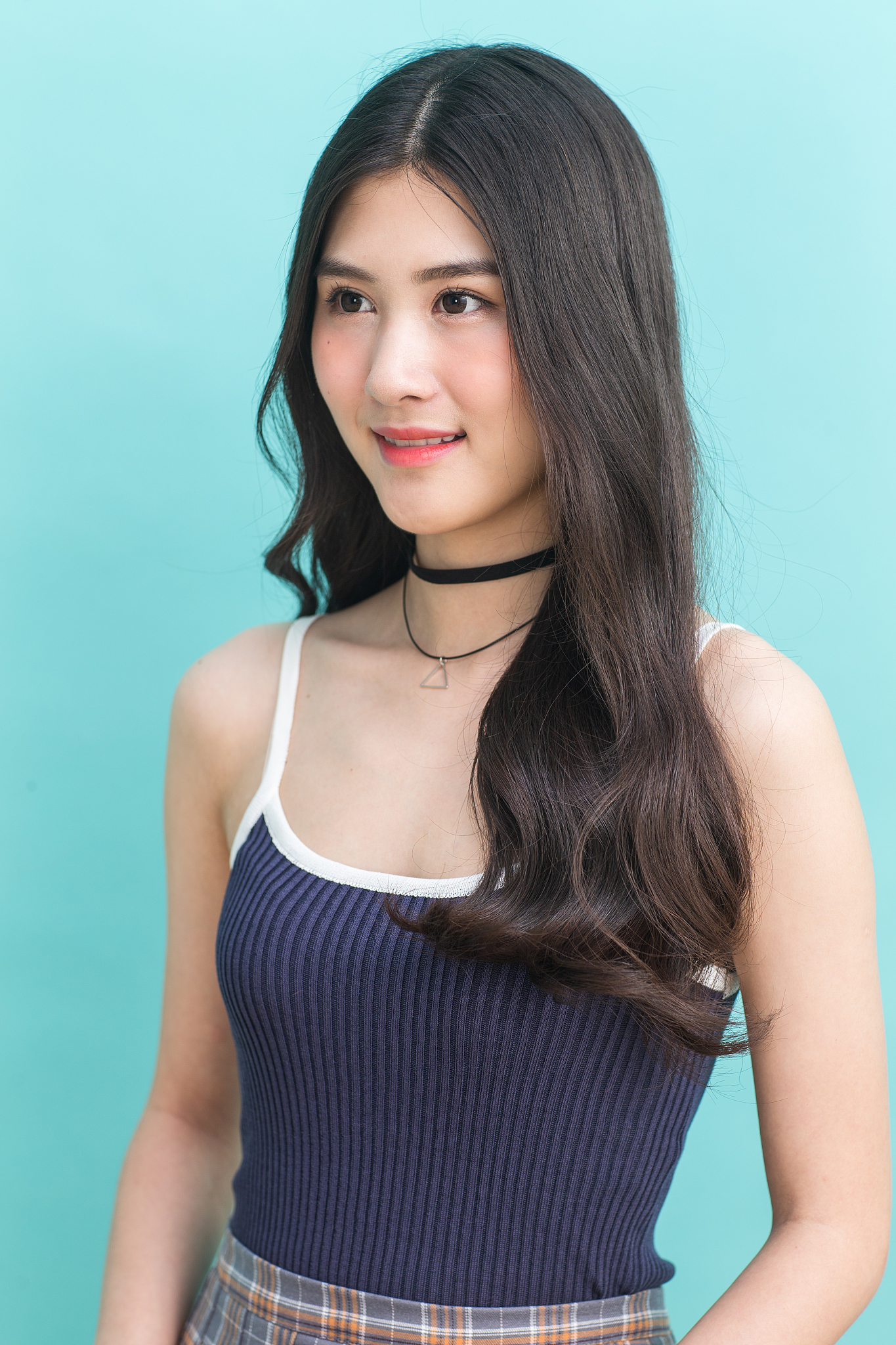 年轻女人