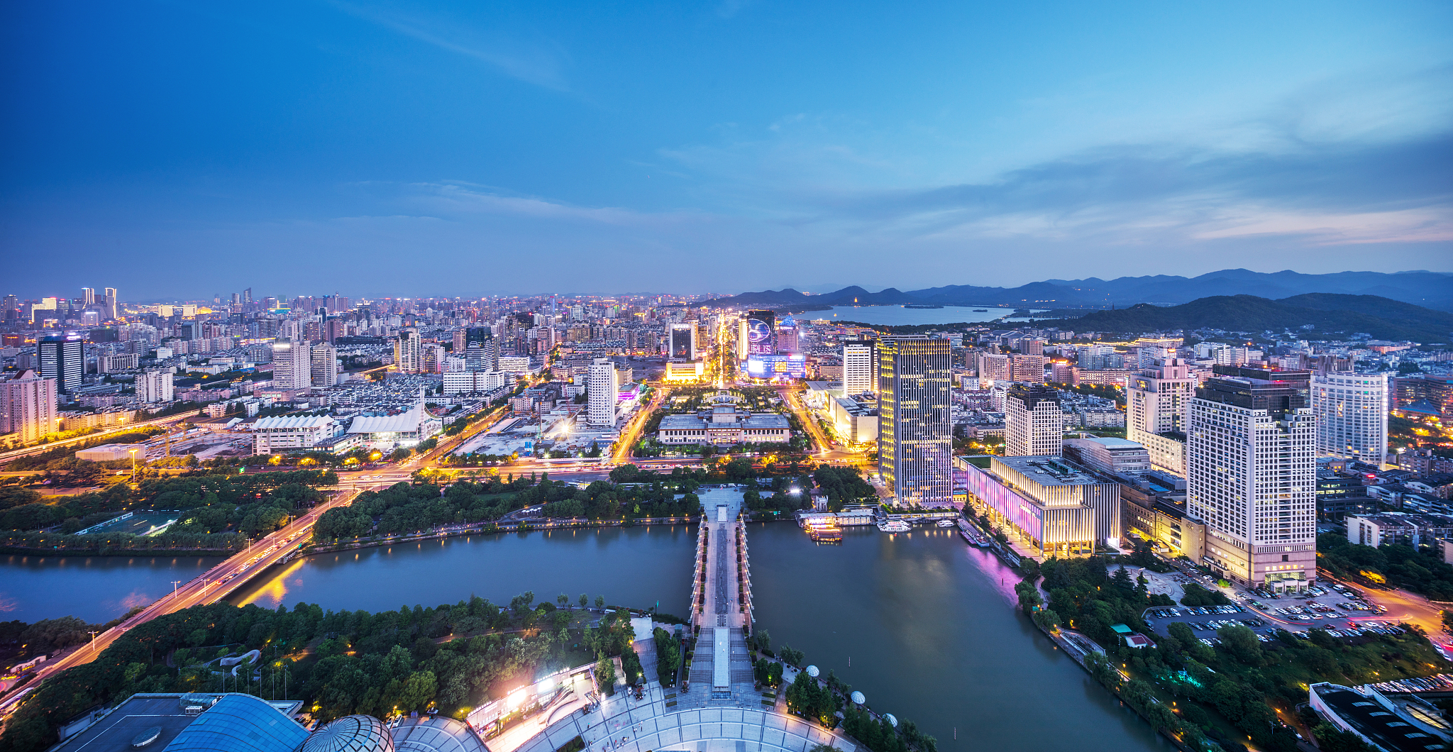 杭州武林门全景