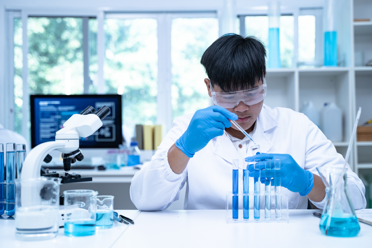 关于我与实验室共成长的故事