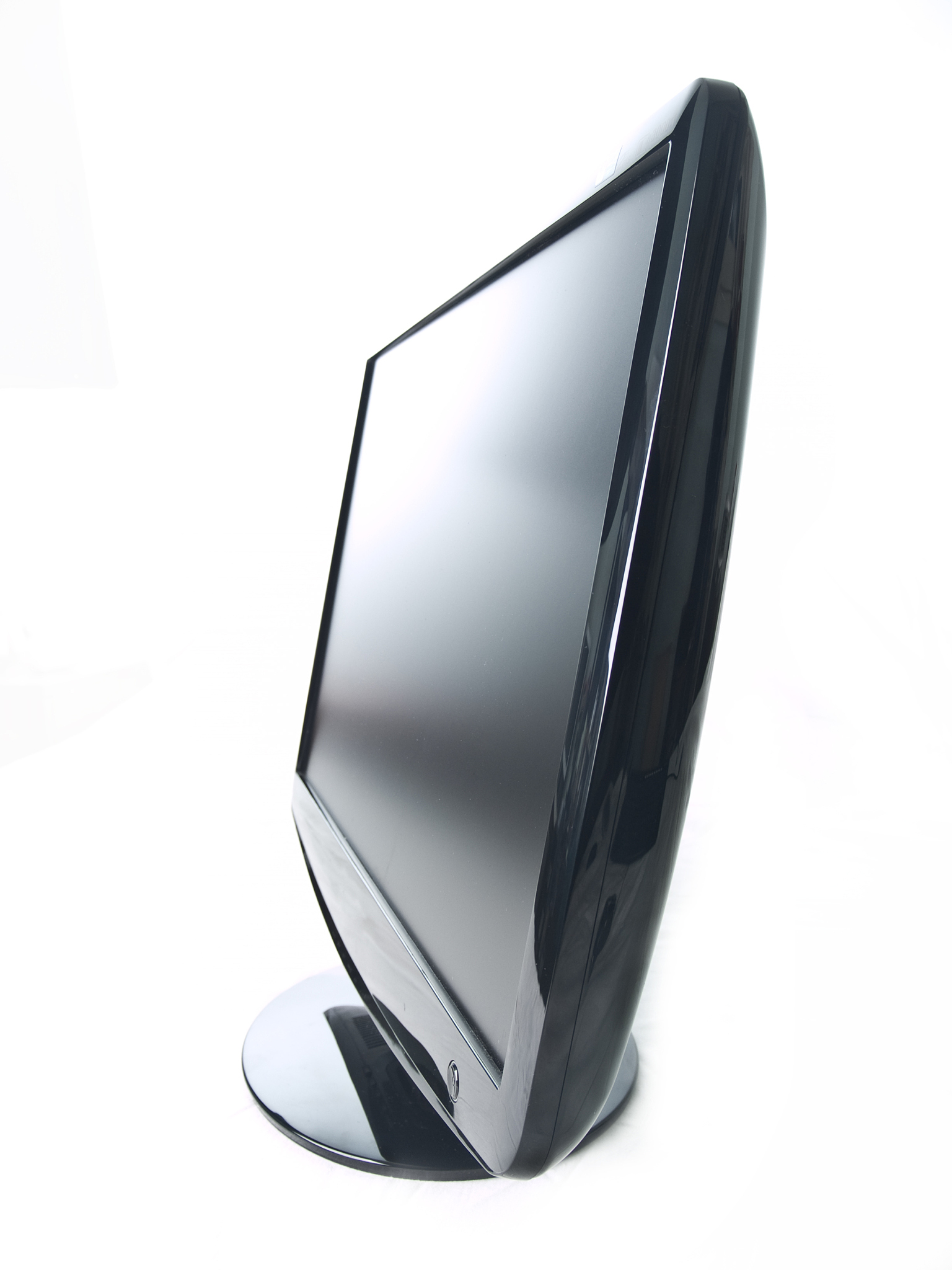 宏夏360 Pro 机箱 vs G253PF 游戏显示器：哪款更适合你？