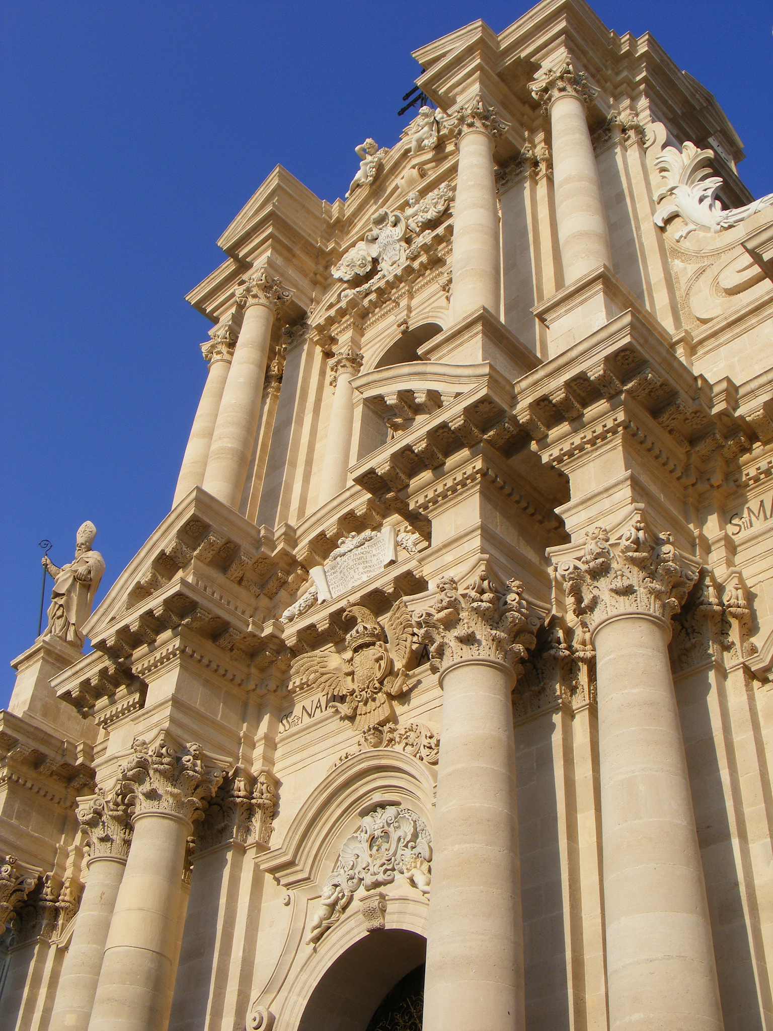 巴洛克建筑风格的起源和发展论文2500字