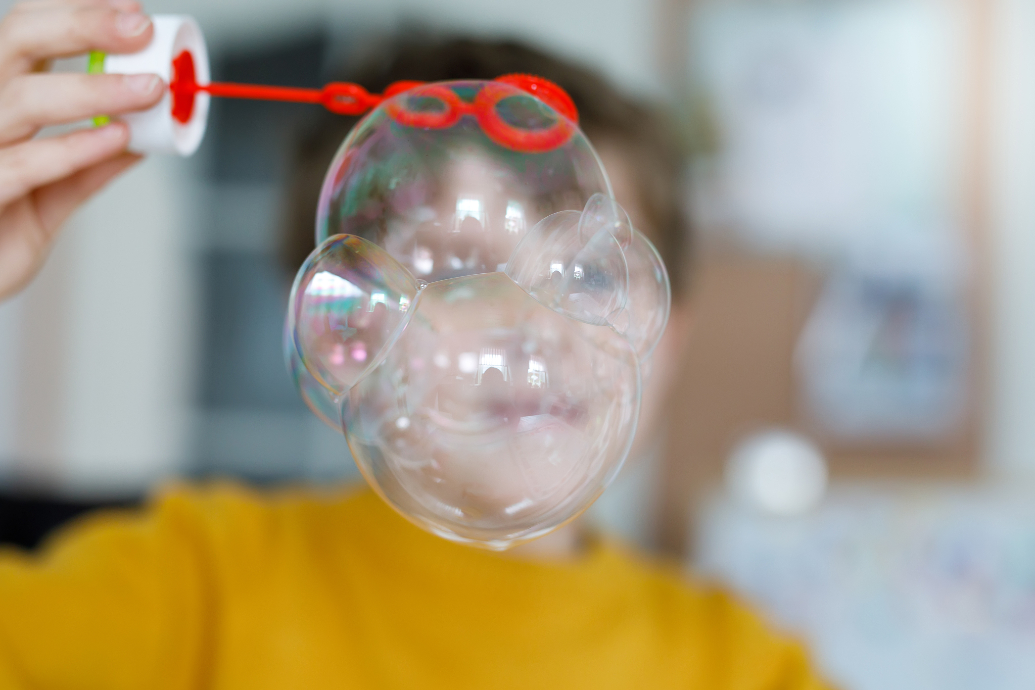 为什么有些人吹不了泡泡糖？揭秘背后的科学原因
