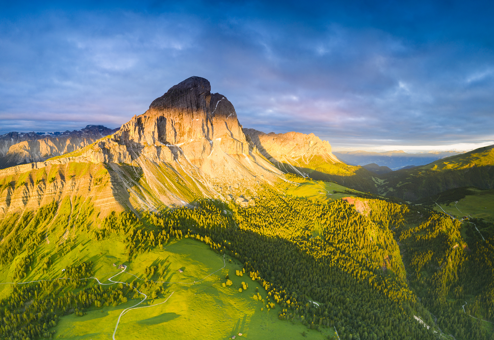 sass de putia mountain at sunrise, passo delle erbe, dolomites