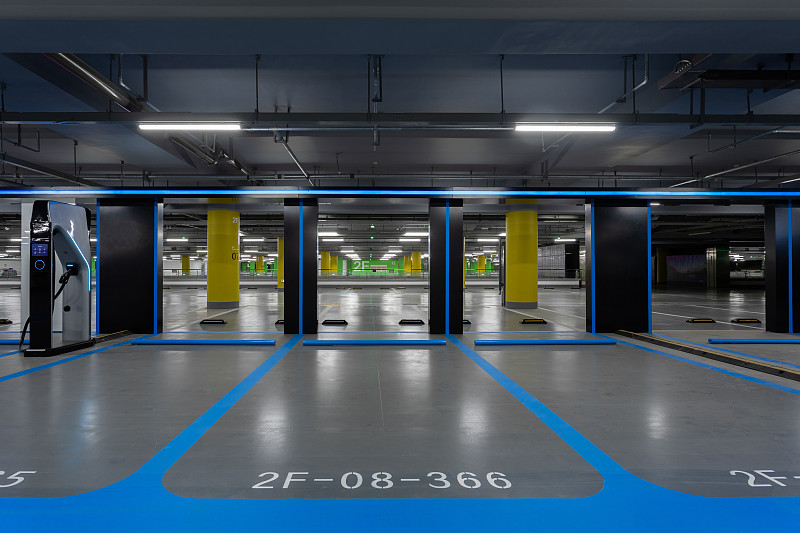 贵州职校新能源汽车技术专业就业前景：未来方向与发展趋势