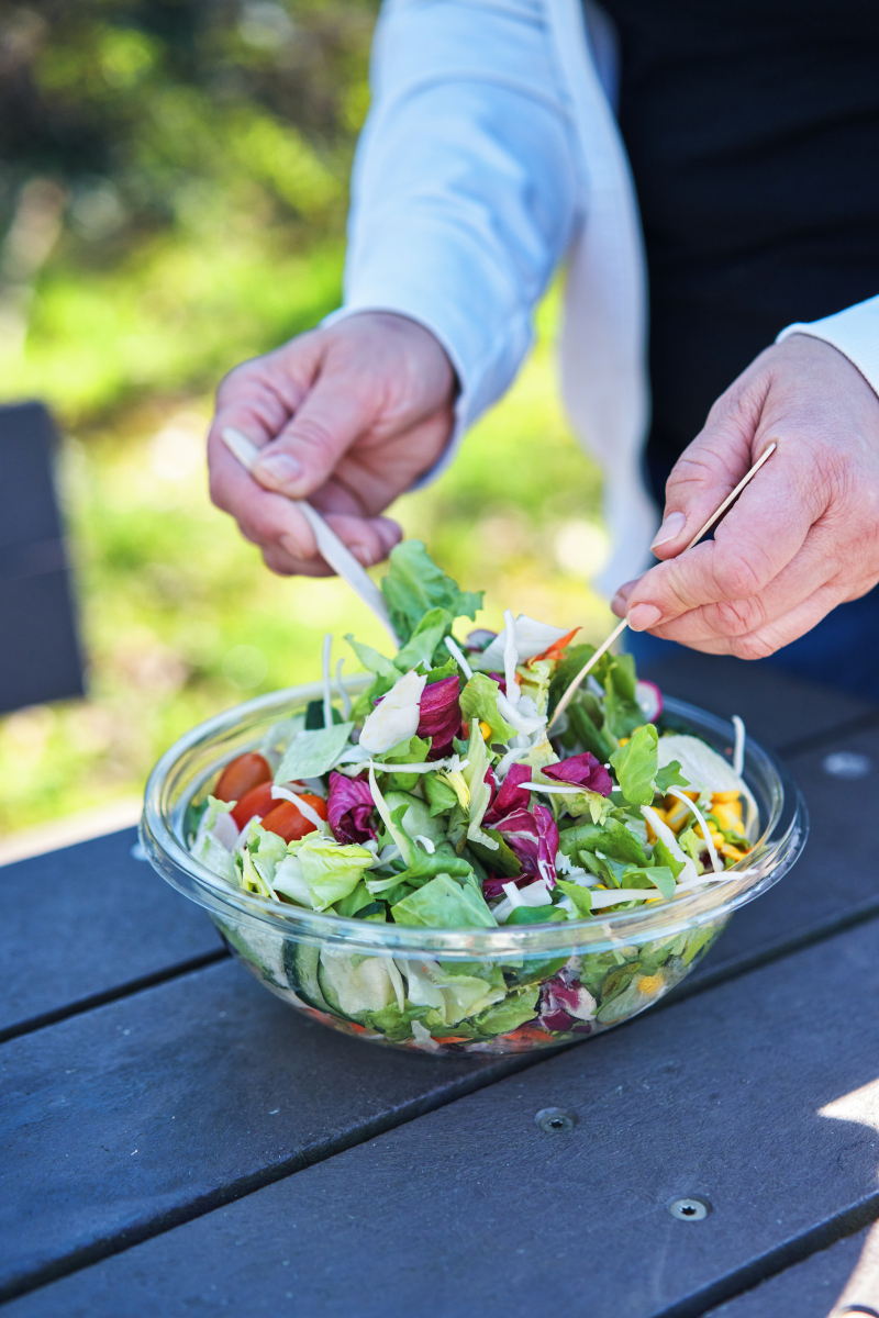 以nature风格润色以下文字Fine vegan cooking requires strict adherence to procedures Those who settle down to make vegetarian food can temporarily clear their minds and indulge in the process Staying patient fin