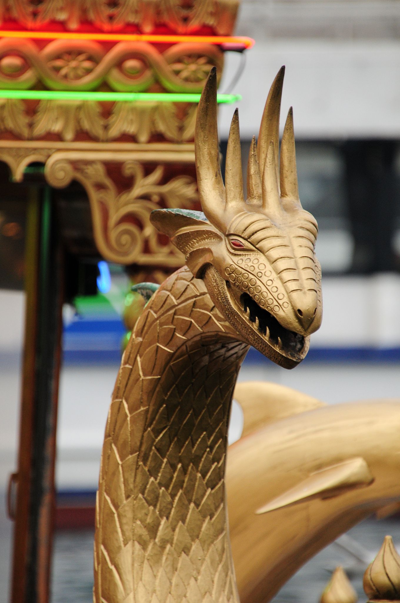 dragon figurehead