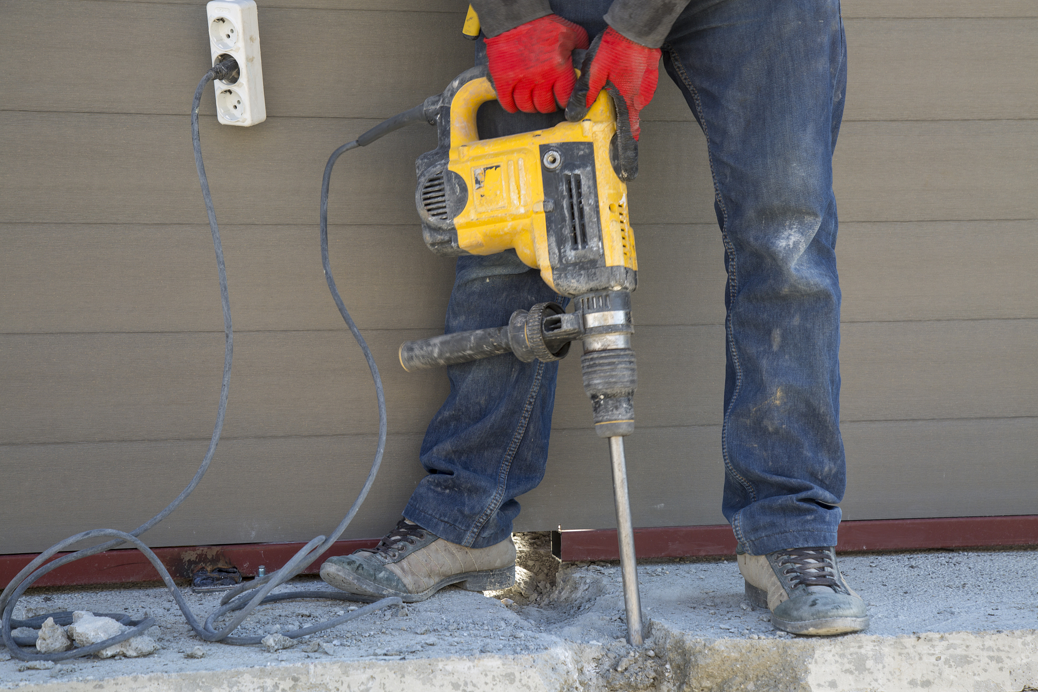 四川2022年初中毕业上中专学校学什么专业好