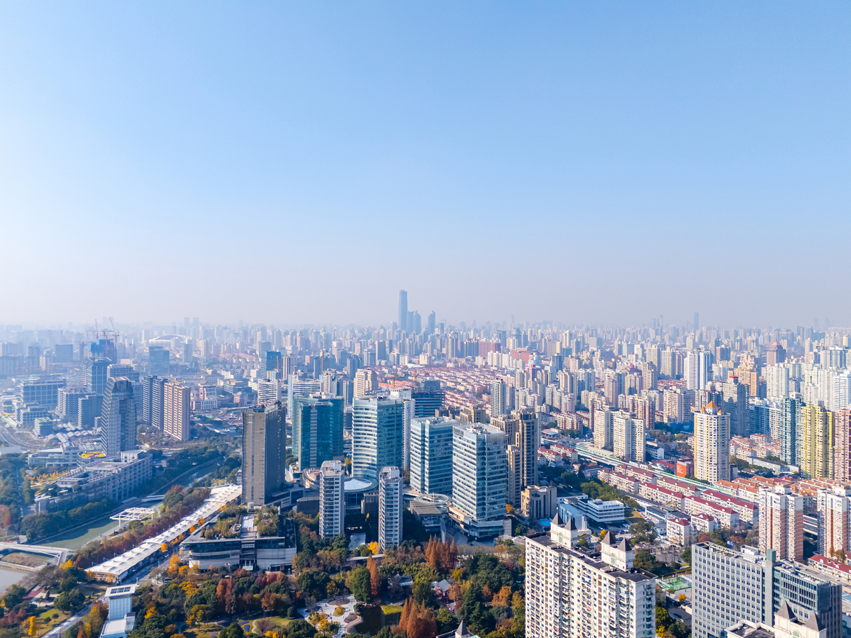 上海金融区立交桥的鸟瞰图