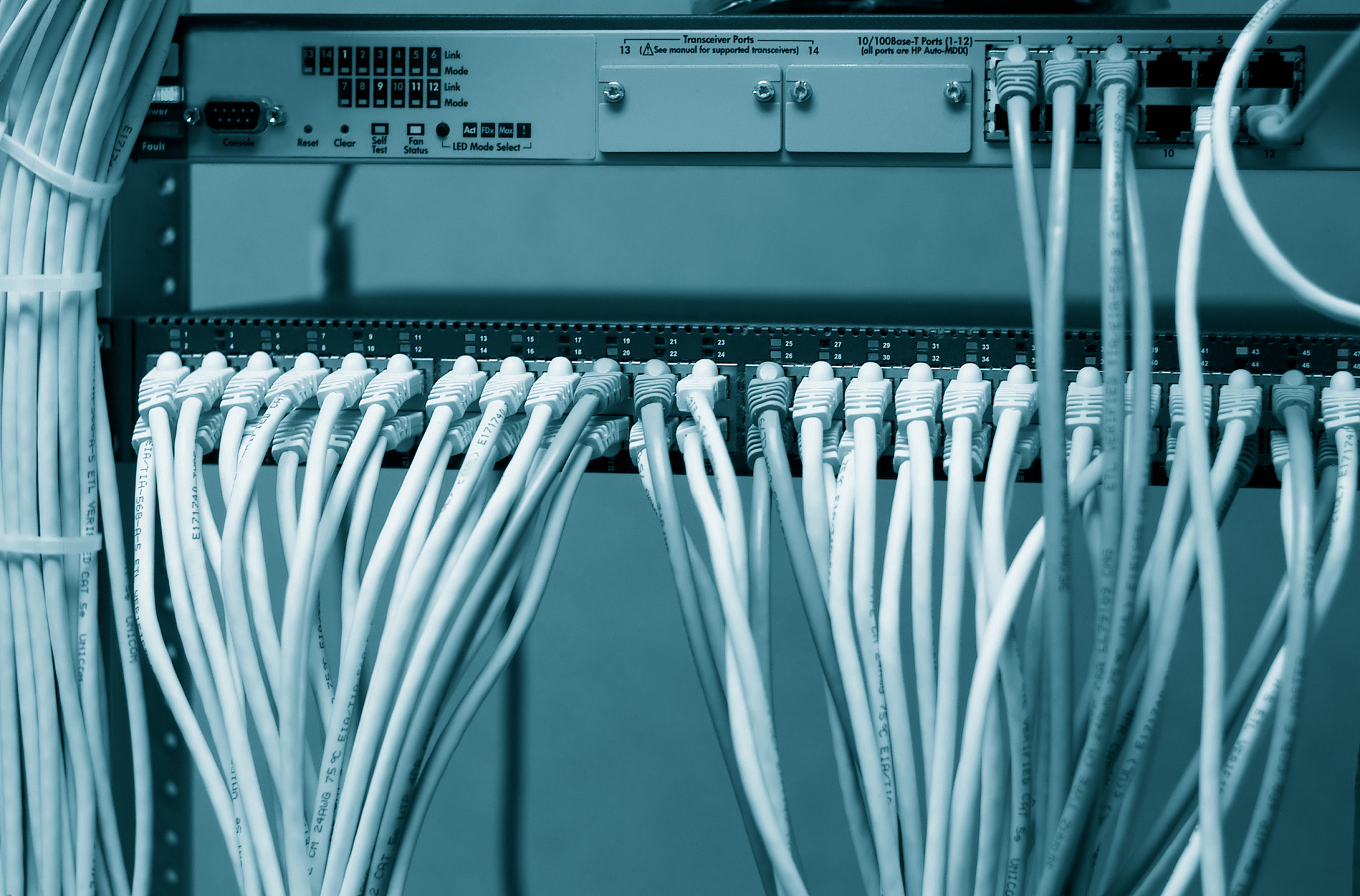 PON灯闪烁不停？可能是这些问题！