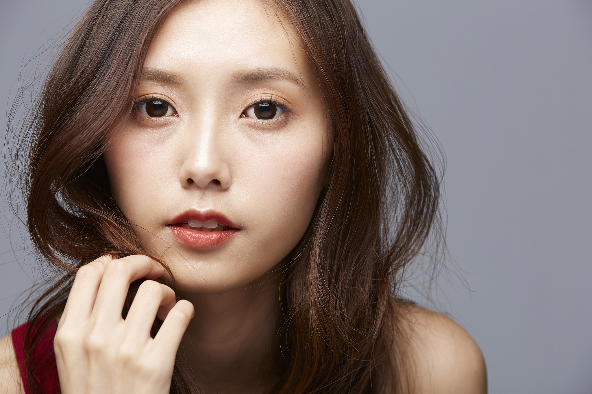 中国漂亮女孩的特征：从面容到风格