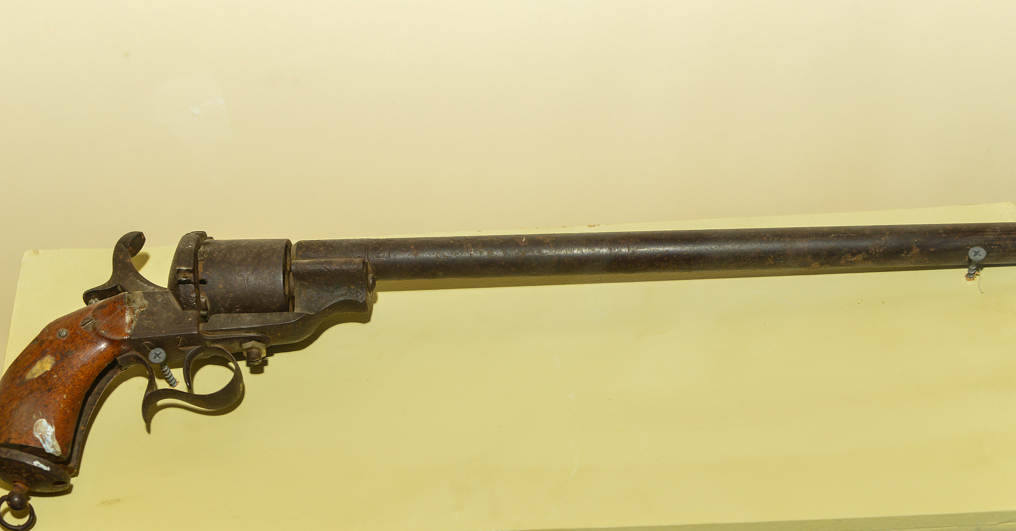 ancient gun