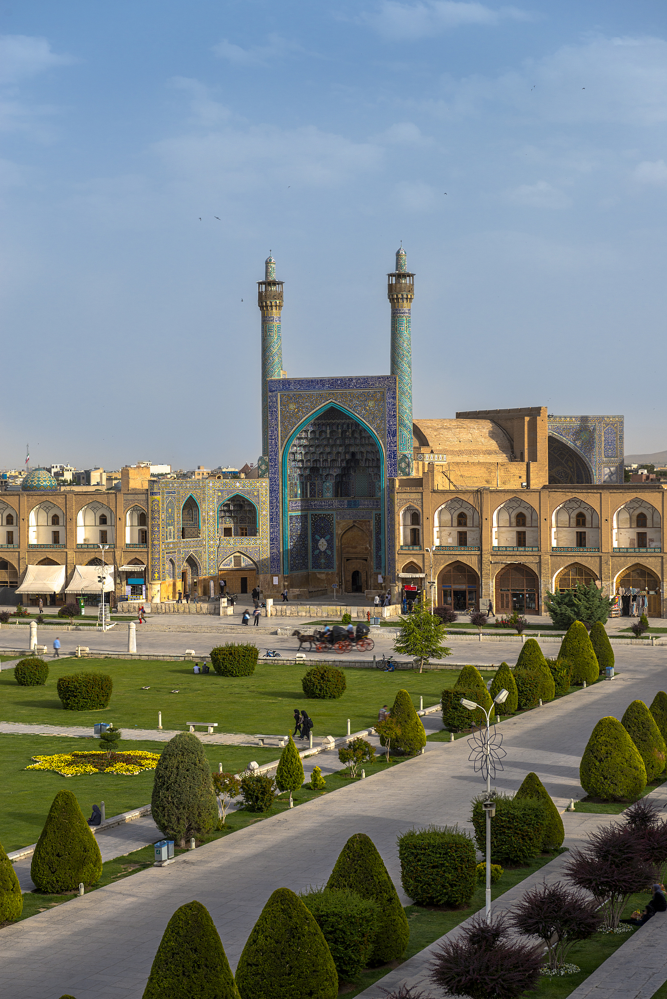 square of imam mosque in isfahan.