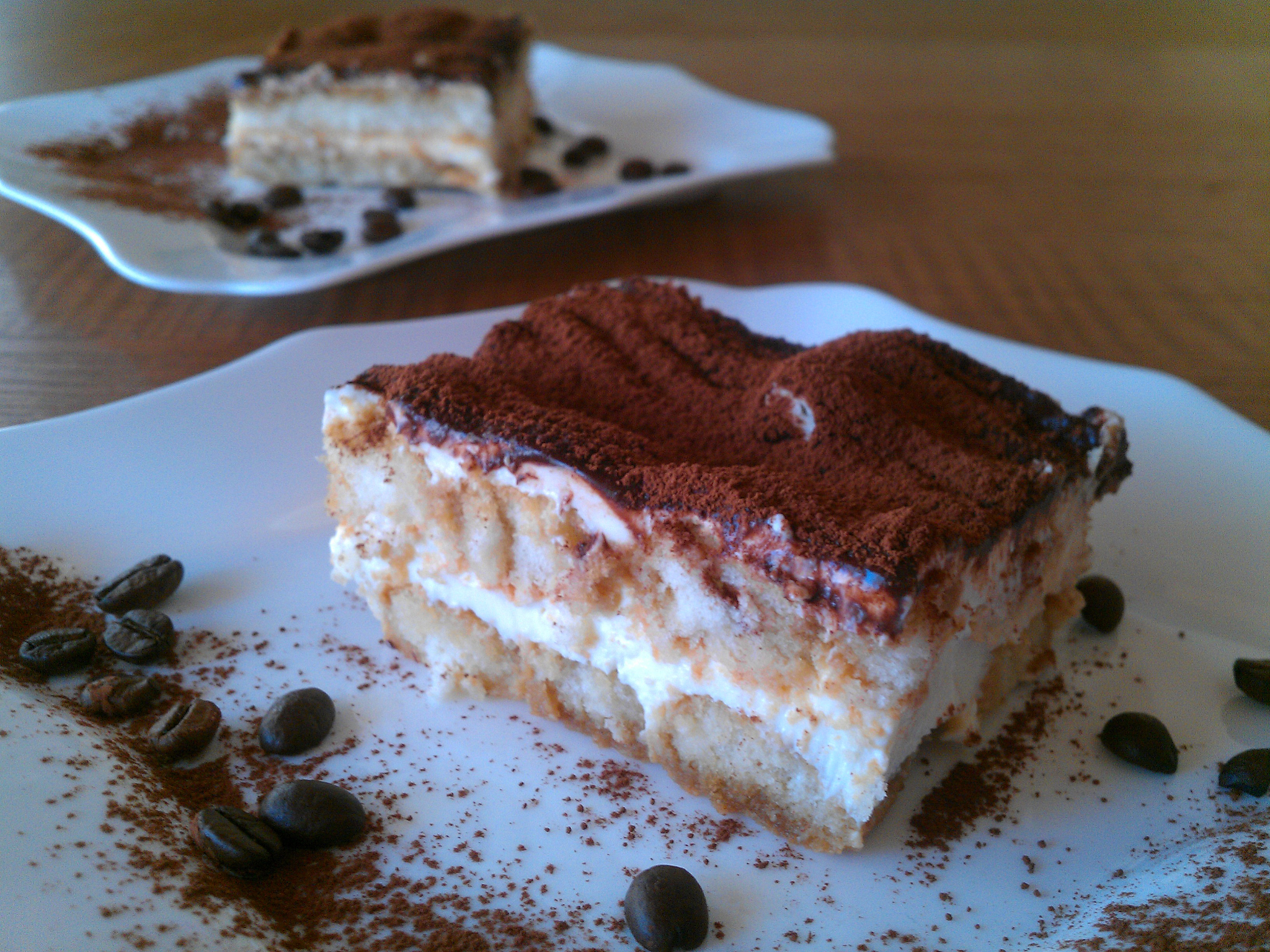 提拉米苏：意大利经典甜点，名字的含义和美味的秘密