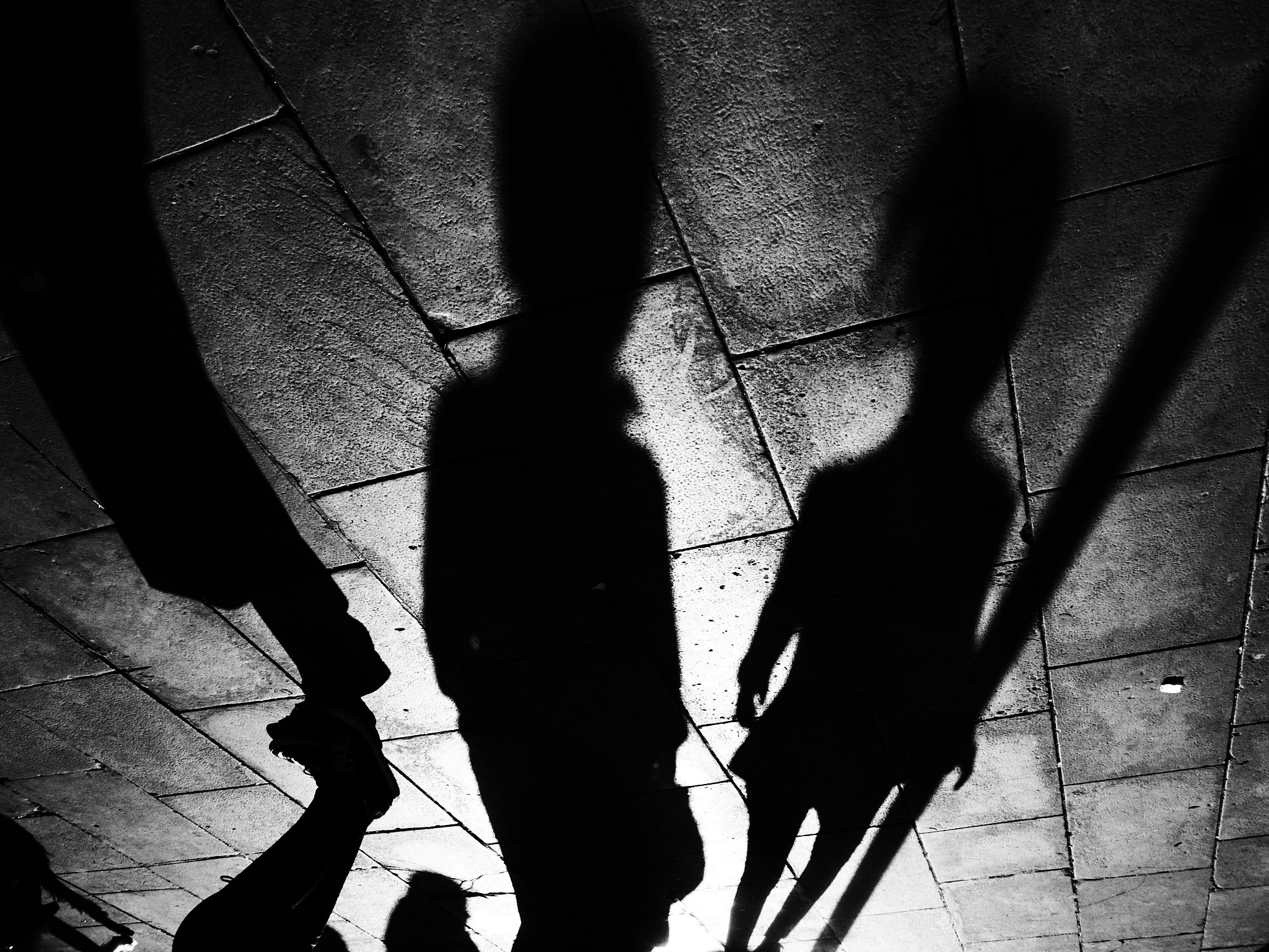 血的意象：生命、爱情、战争、祭祀、纯洁、勇气、健康、血缘