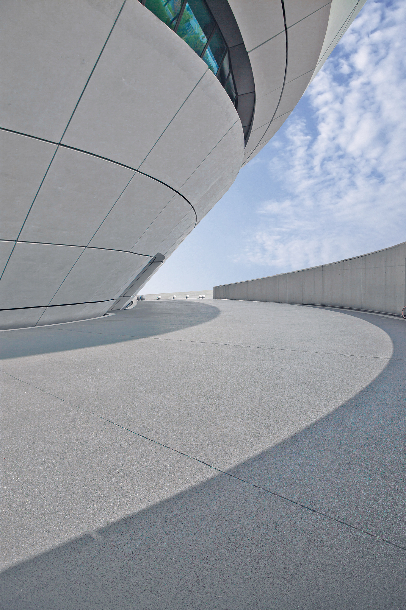 文化演变：科技、经济、政治与社会结构如何塑造文化