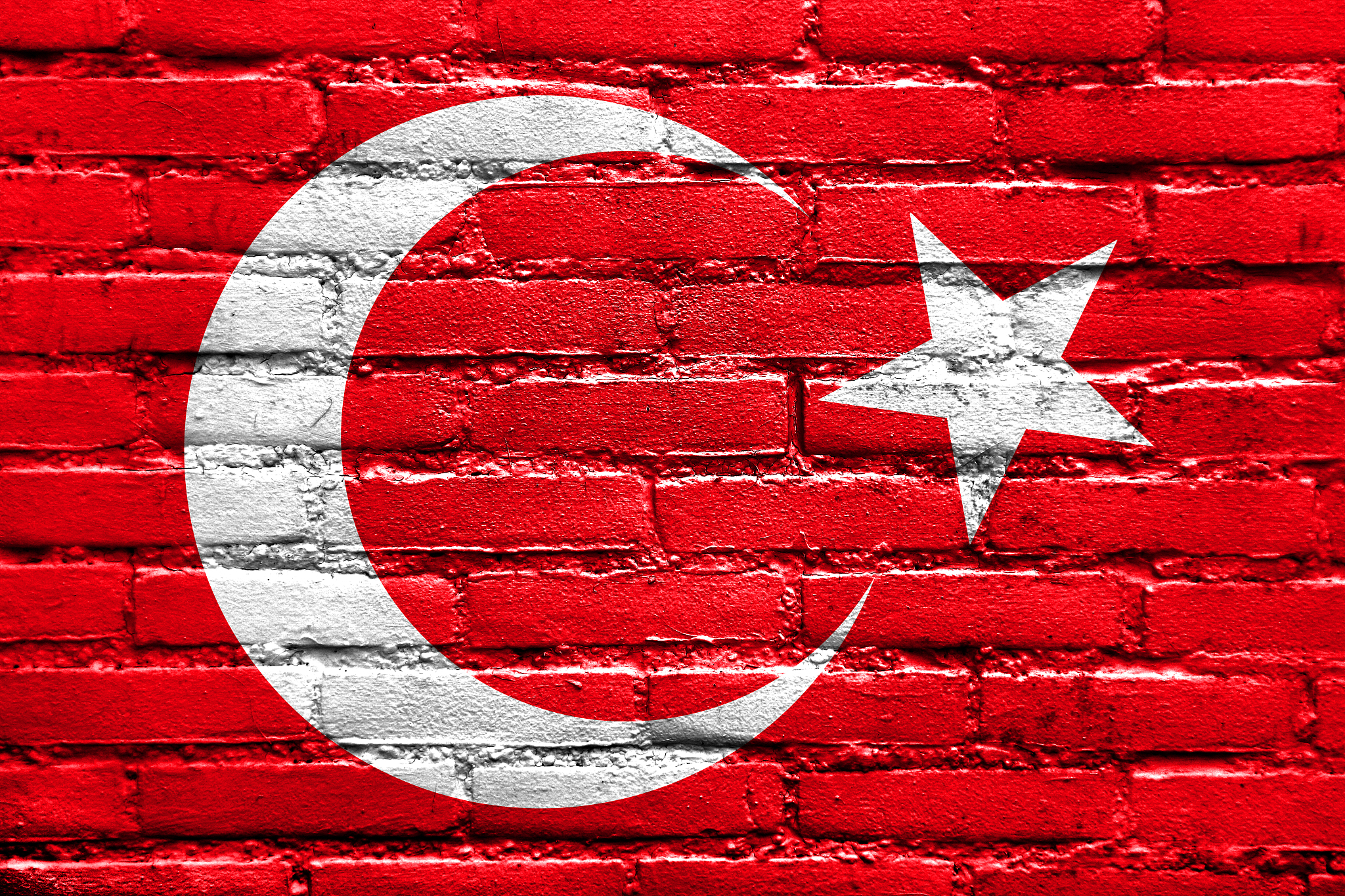turkey flag painted on brick wall