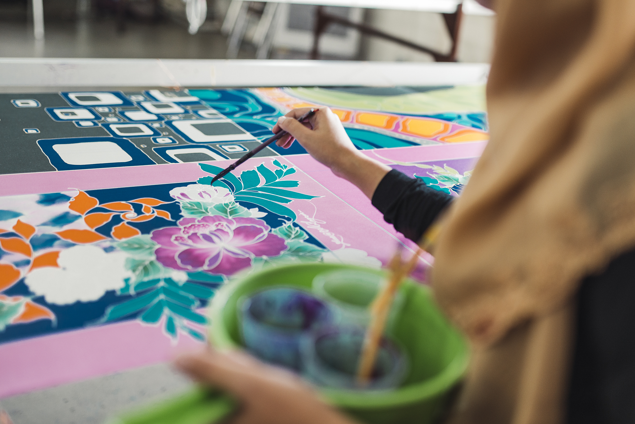 请用文艺高雅的语言风格撰写一篇关于蓝晒活动预热的公众号文章