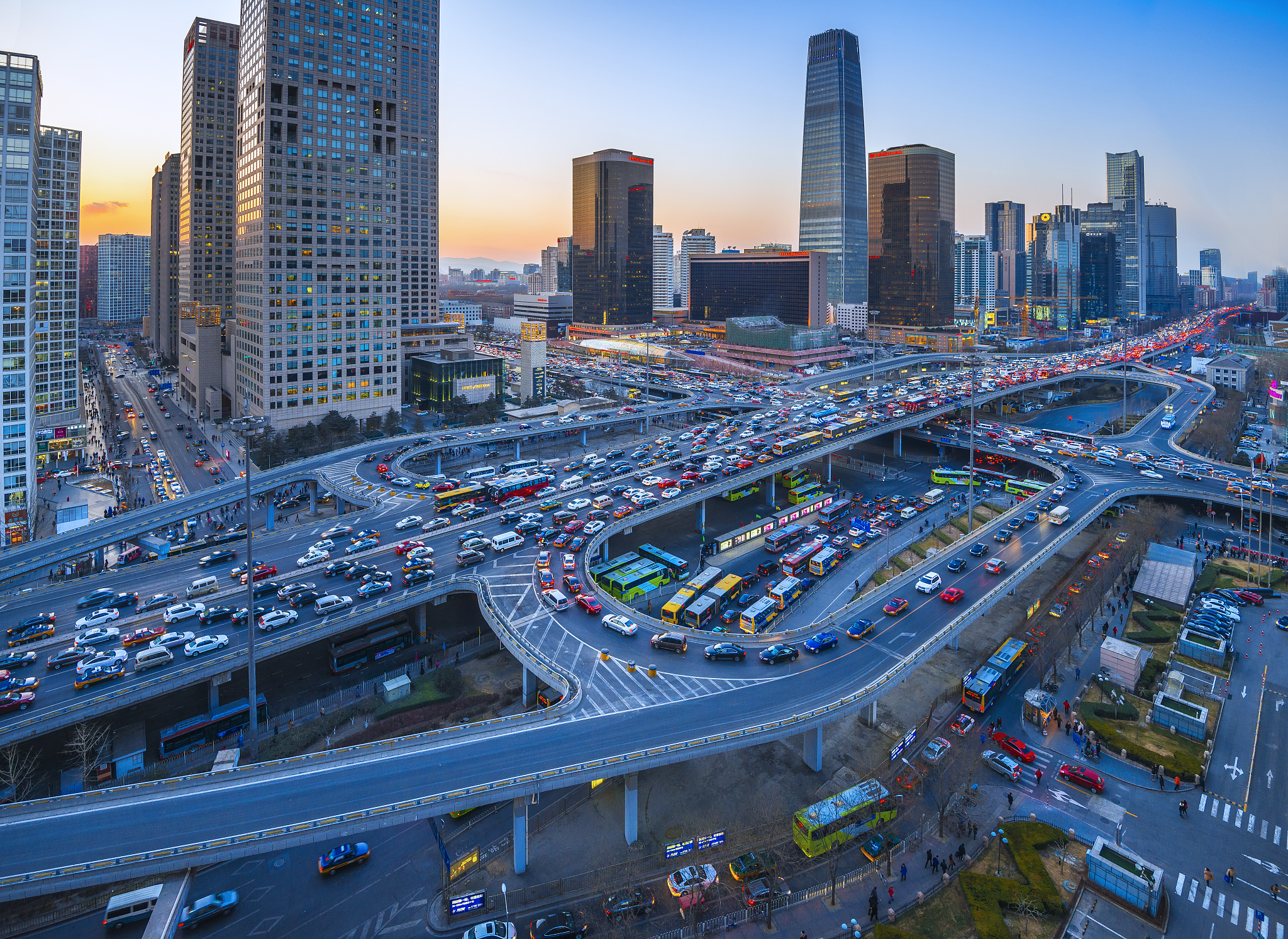 北京15分钟生活圈案例: 地铁、CBD、胡同，哪种更适合你？